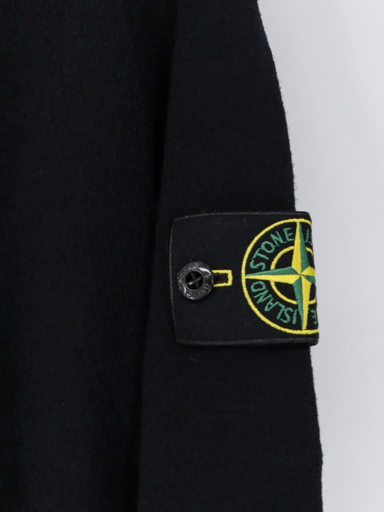 [Stone Island] Knitwear FW26 L2S155100007S00A1V0029