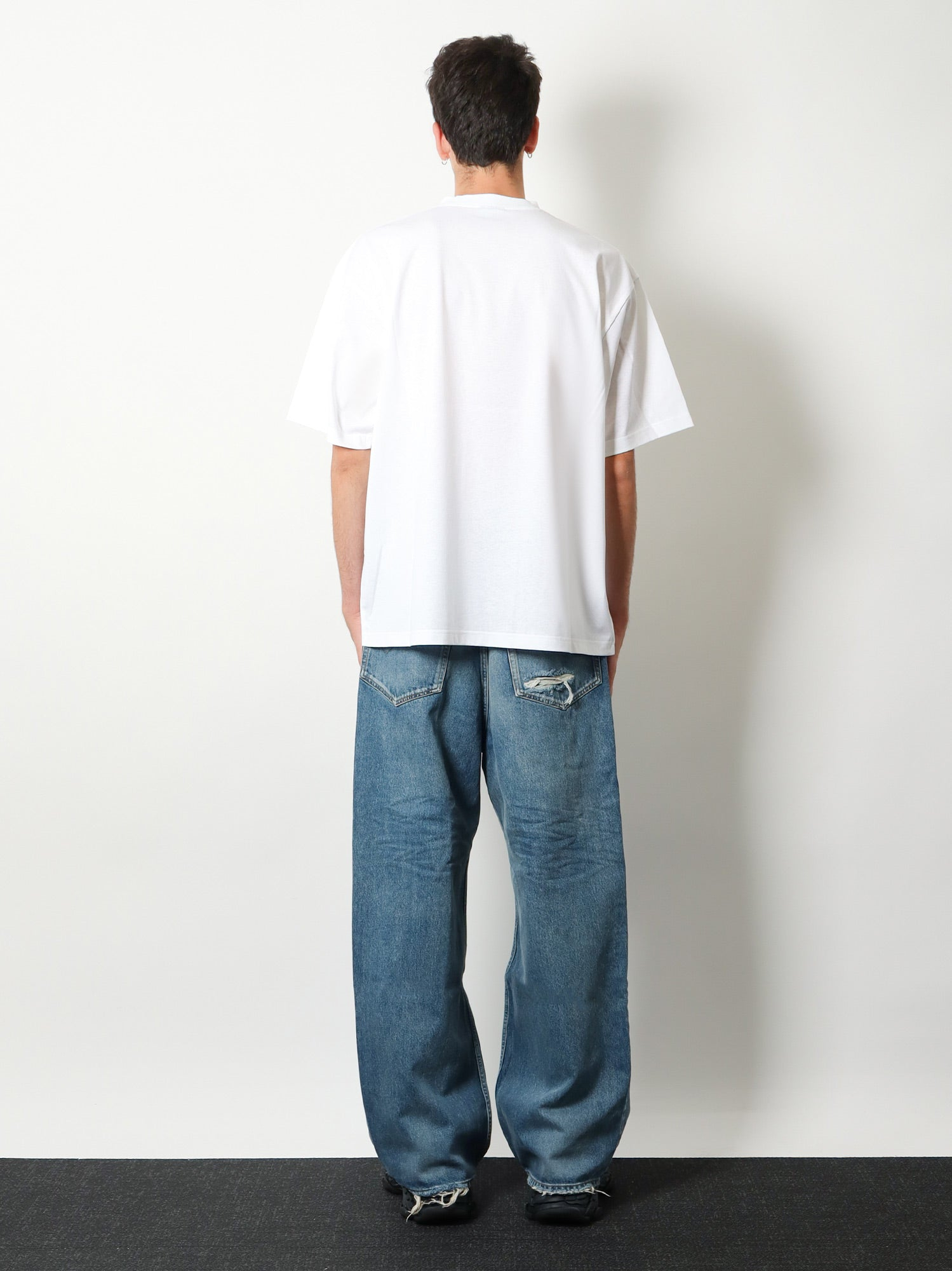 [Balenciaga] T-shirts Short Sleeve FW26 764235TUV079000