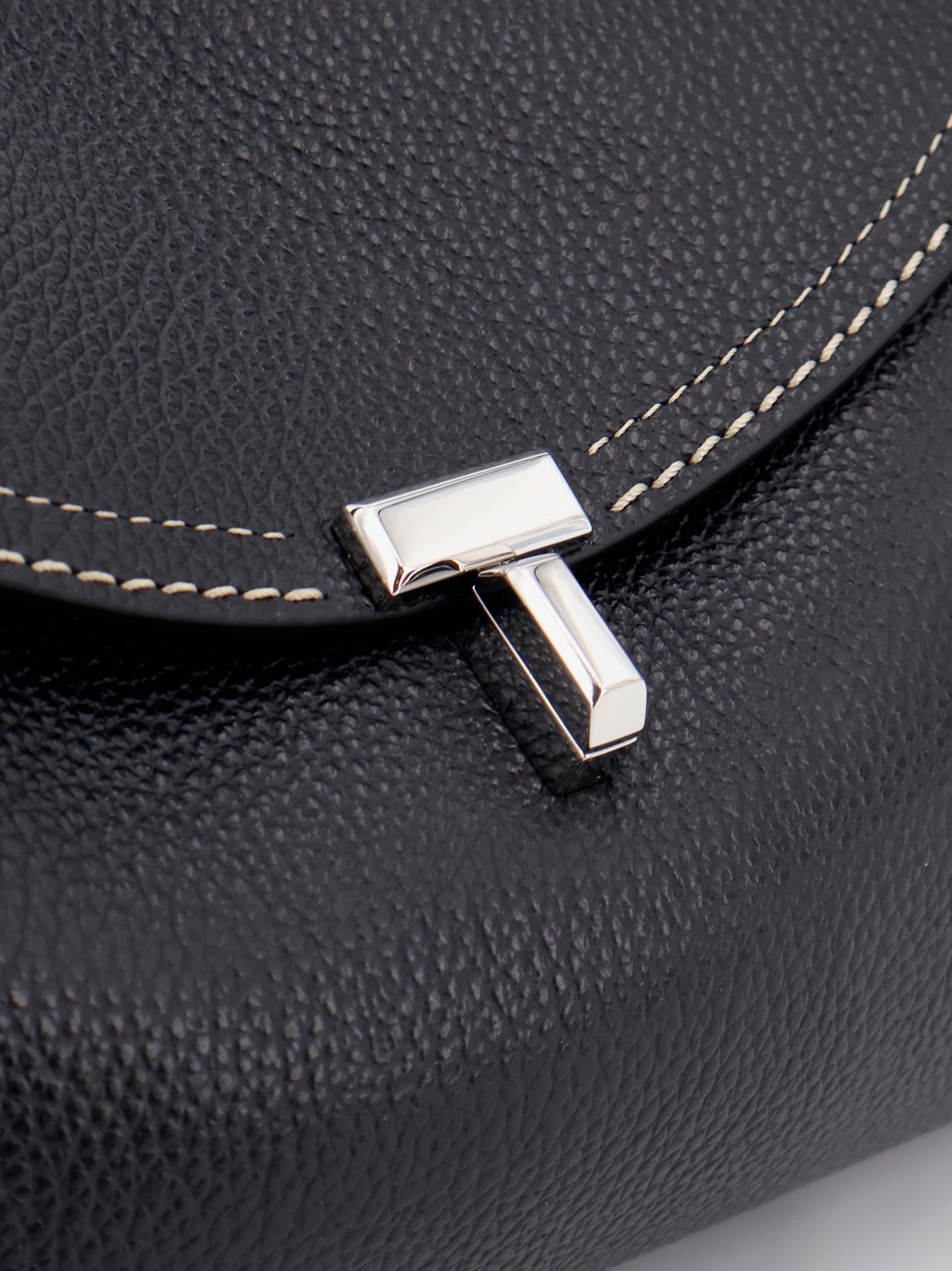 [TOTEME] Shoulder bag FW26 261WAL0127LE0030001