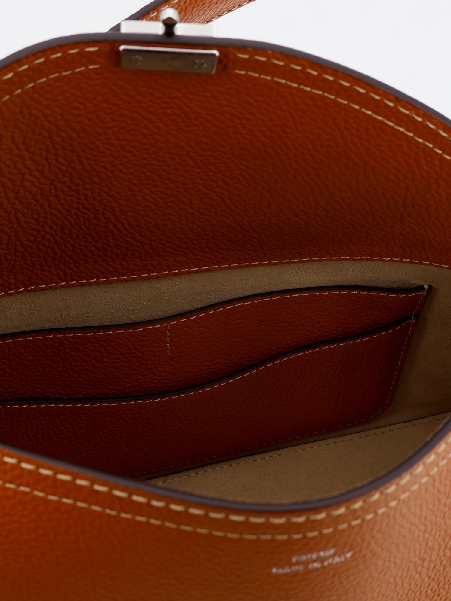 [TOTEME] Shoulder bag FW26 261WAL0127LE0030105