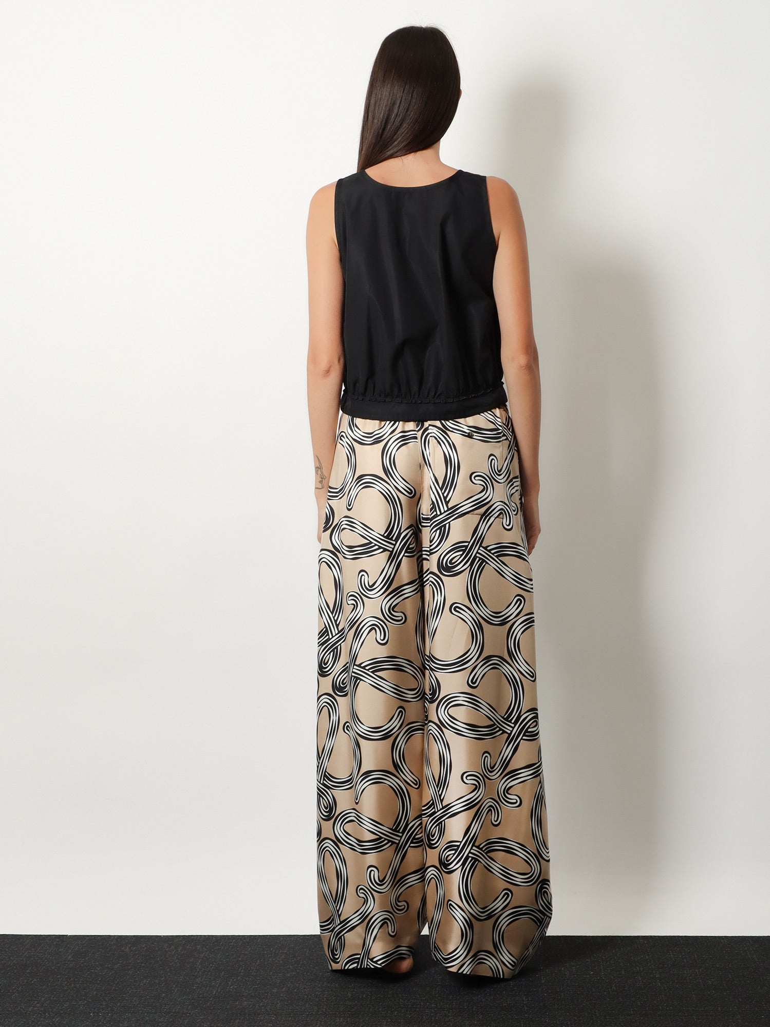 [Loewe] Trousers FW26 S616Y04XA52152