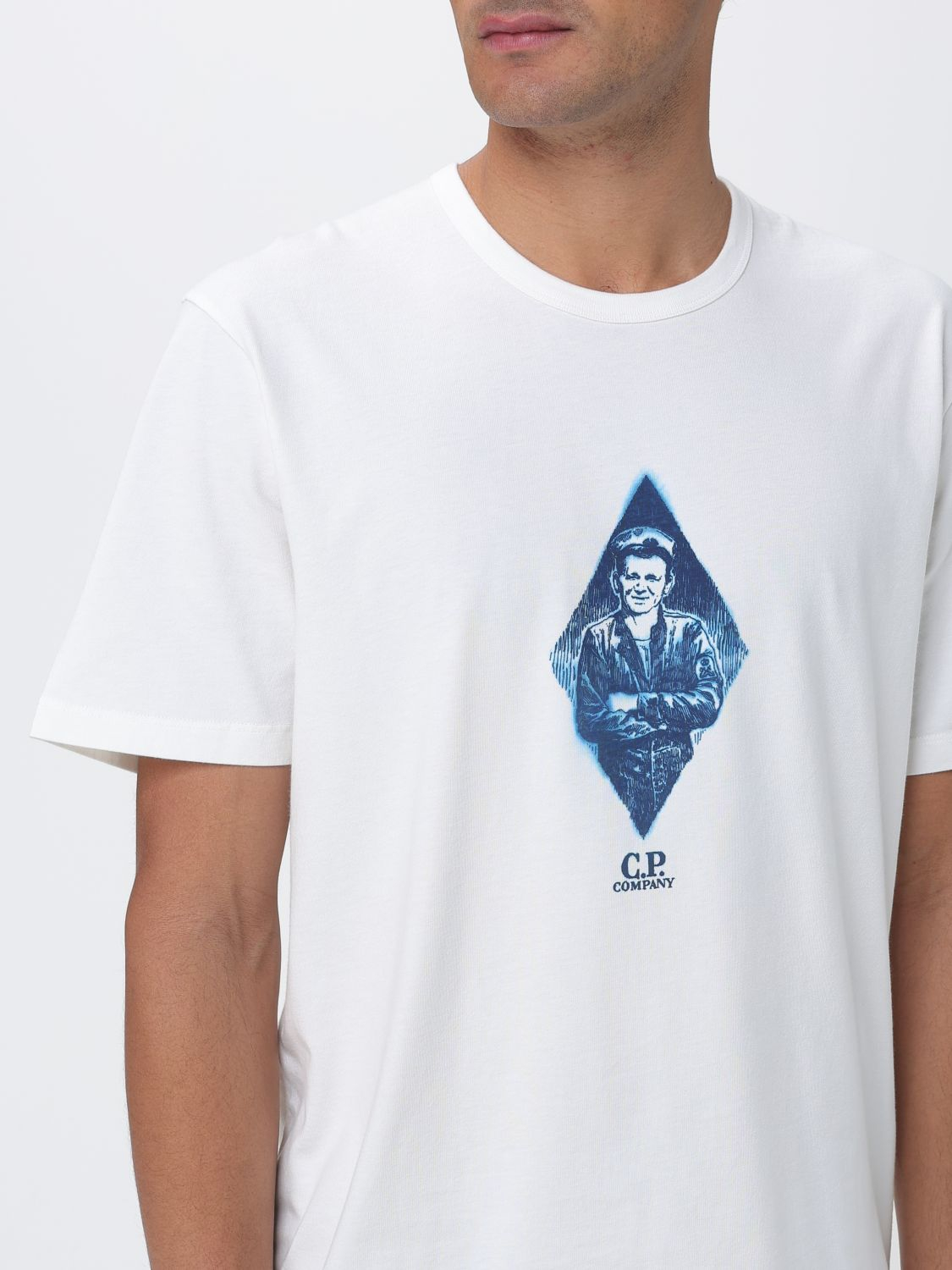 [C.P. Company] T-shirts Short Sleeve SS26 20CMTS266A110656W 103