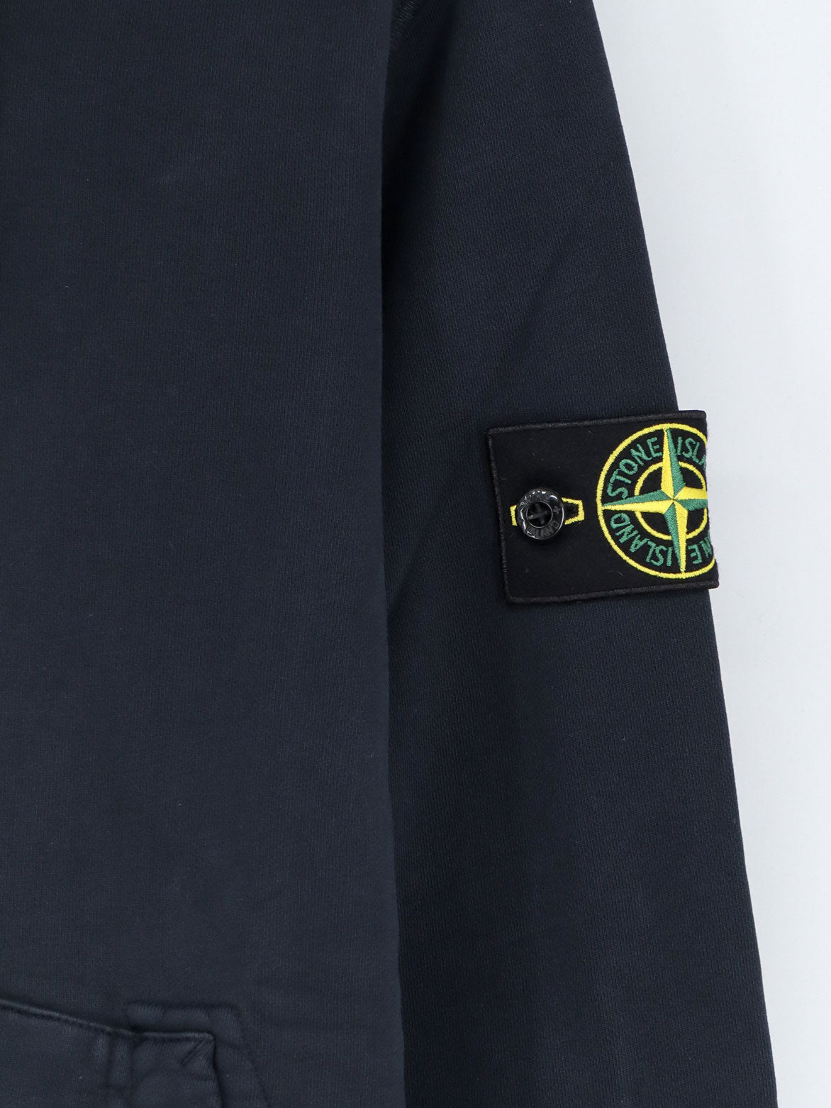 [Stone Island] Sweatshirt FW26 L2S156100062S0051V0020