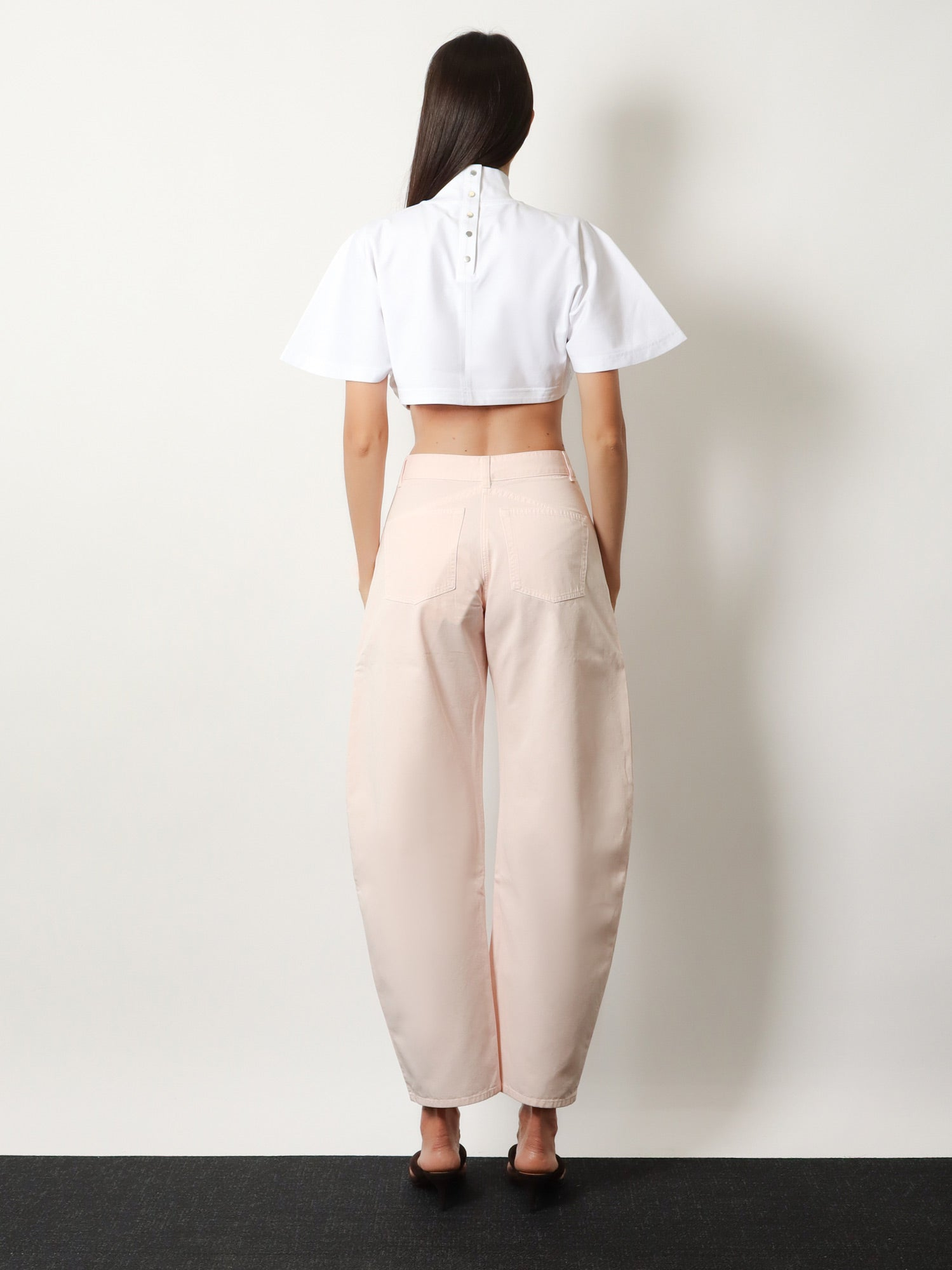 [Alaia] Trousers FW26 AA9P1215D028D416