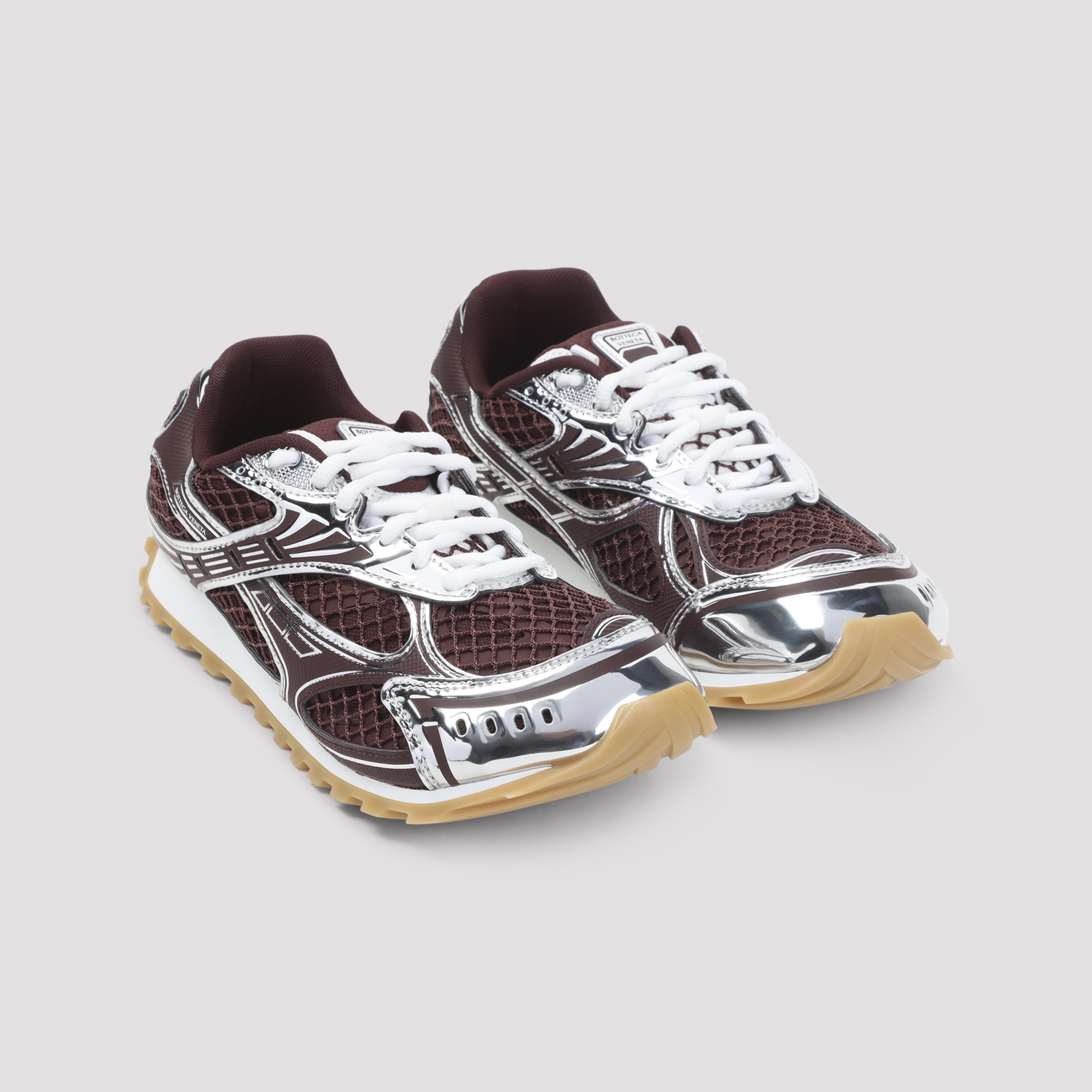 [Bottega Veneta] Sneakers FW26 755915.V2X40