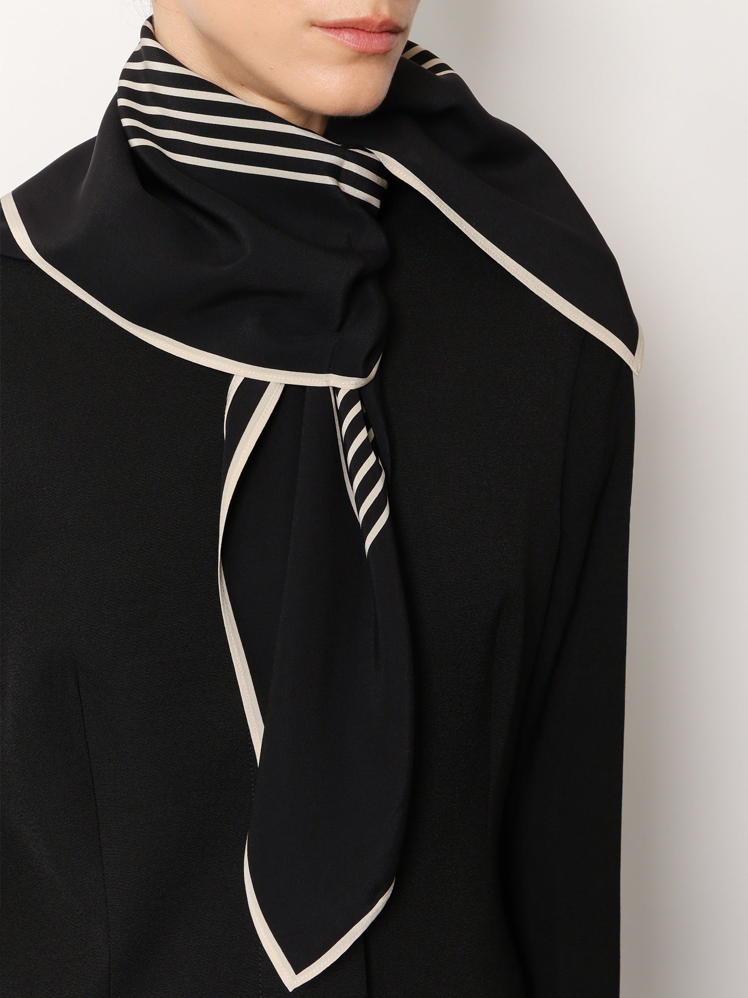 [TOTEME] Scarf FW26 211853801902