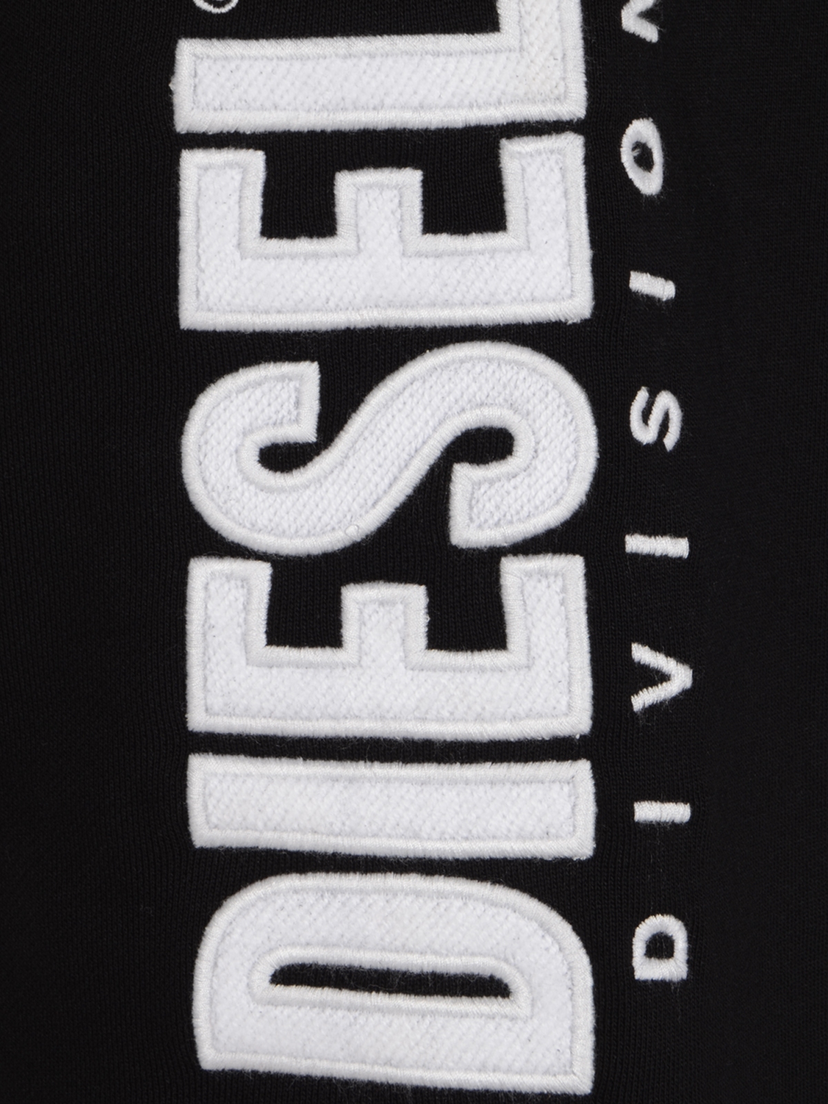[Diesel] Shorts SS26 A200270GEAD9XX