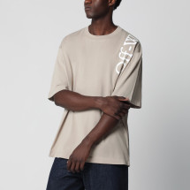 [Off-White] T-shirts FW26 OMAA120F26JER010