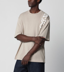 [Off-White] T-shirts FW26 OMAA120F26JER010