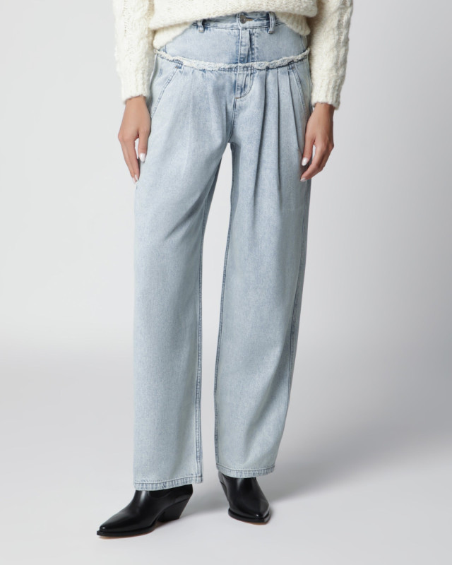 [Isabel Marant Etoile] Jeans FW26 PA0739FAD3H01E