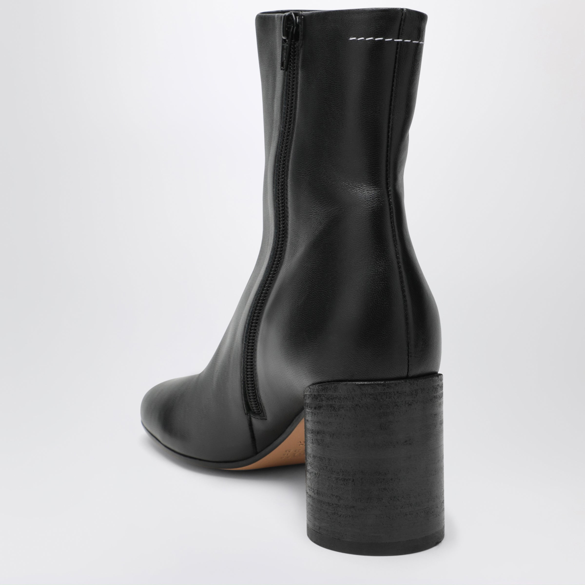 [MM6 Maison Margiela] Ankle Boots FW26 S59WU0235P3628