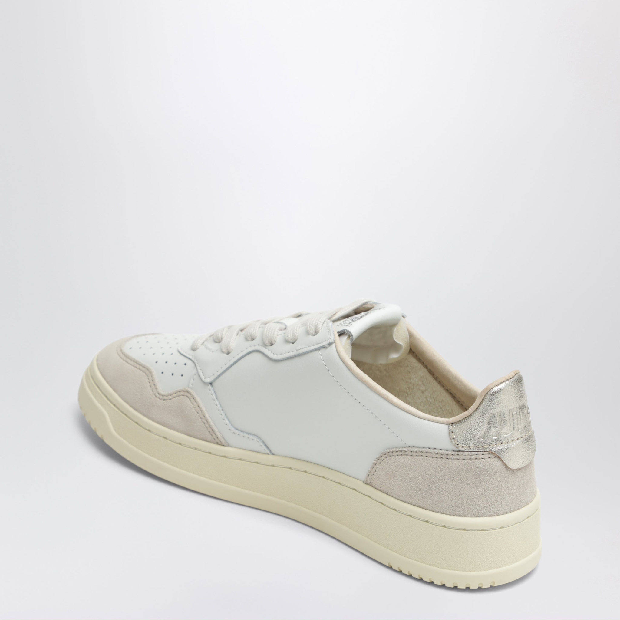 [AUTRY] Sneakers FW26 AULWLS75