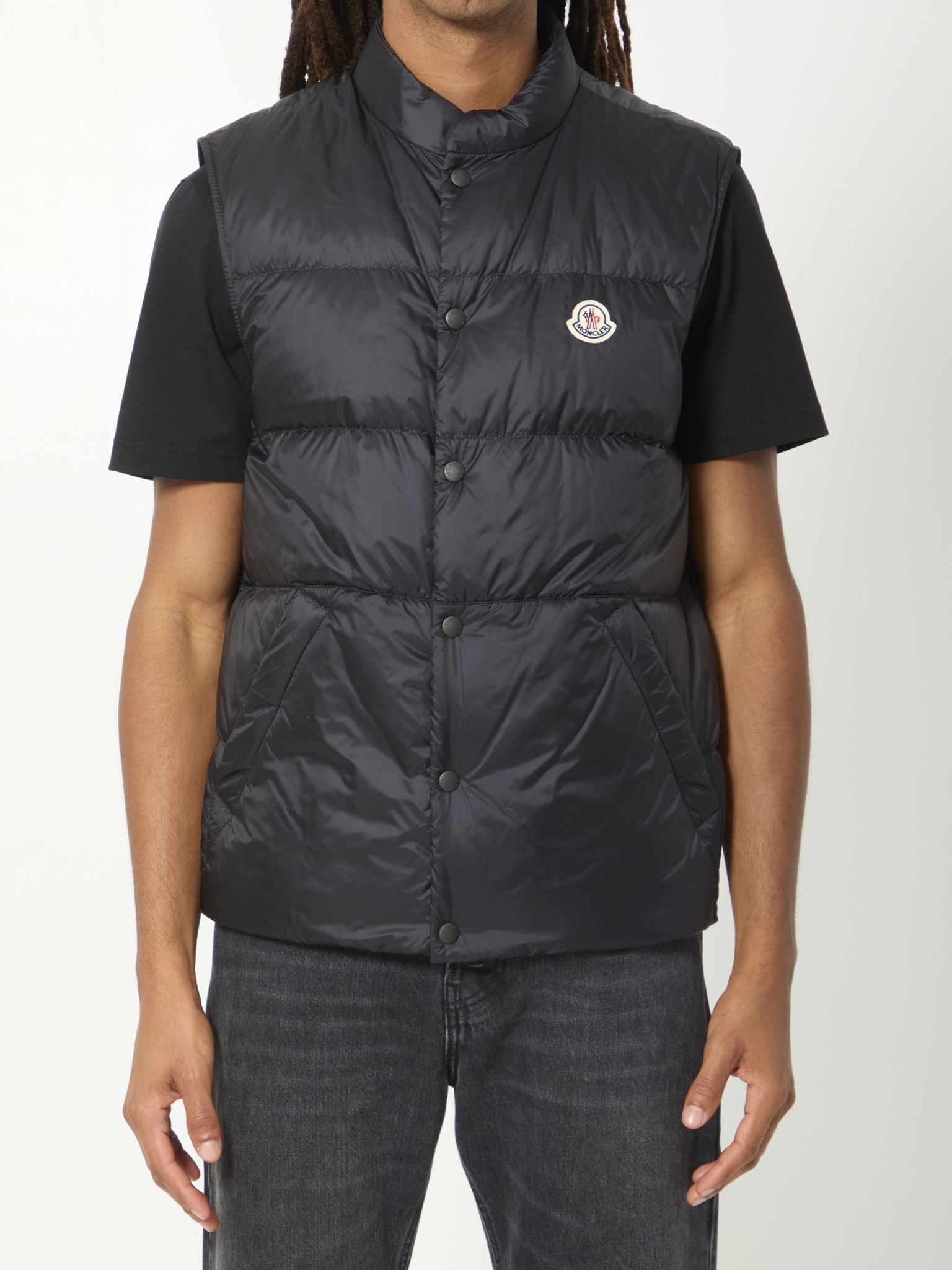 [Moncler] Down Vest FW26 L20911A00028_597YF_999