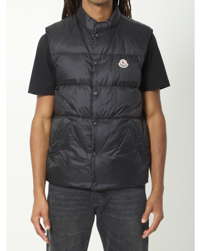 [Moncler] Down Vest FW26 L20911A00028_597YF_999
