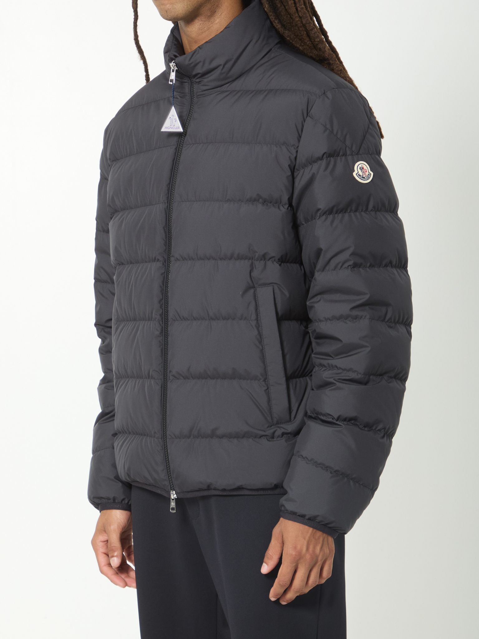 [Moncler] Down Jacket FW26 L20911A00108_54A81_999