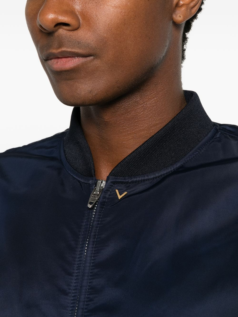 [Valentino] Bomber Jacket FW26 VCIR45BET4ML