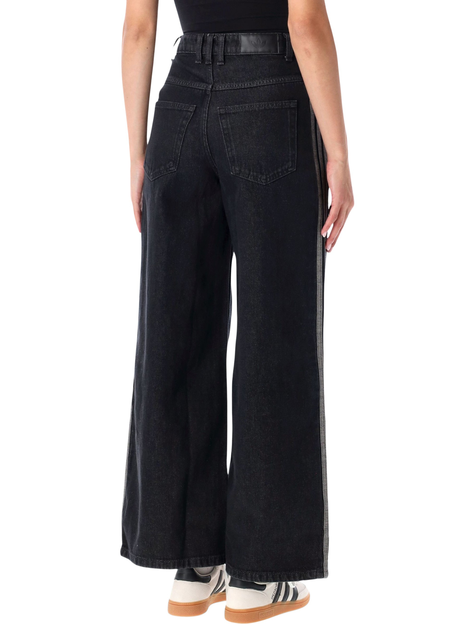 [ADIDAS ORIGINALS] Jeans FW26 KQ6469TRUBLC