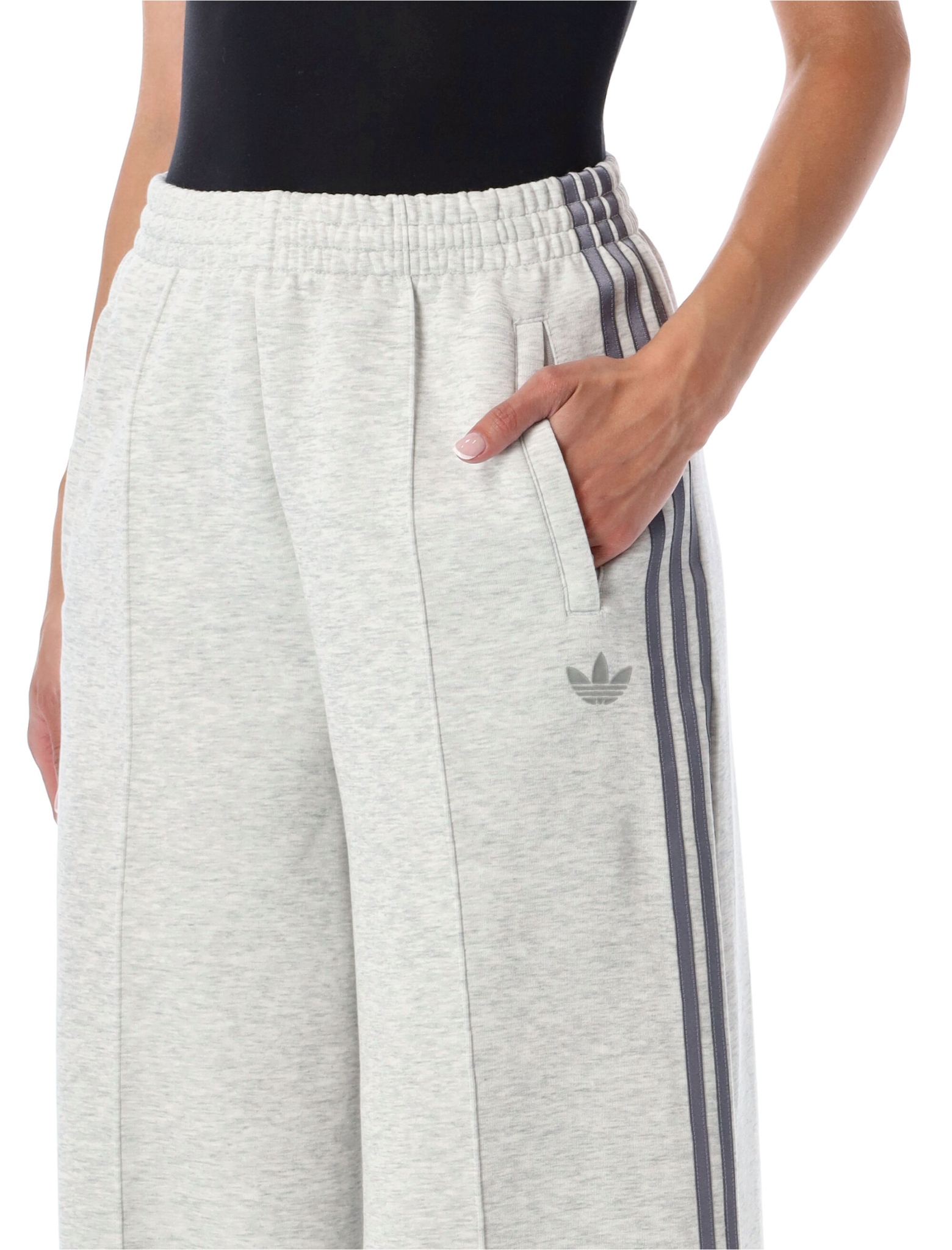 [ADIDAS ORIGINALS] Trousers FW26 HY8044LGREYH