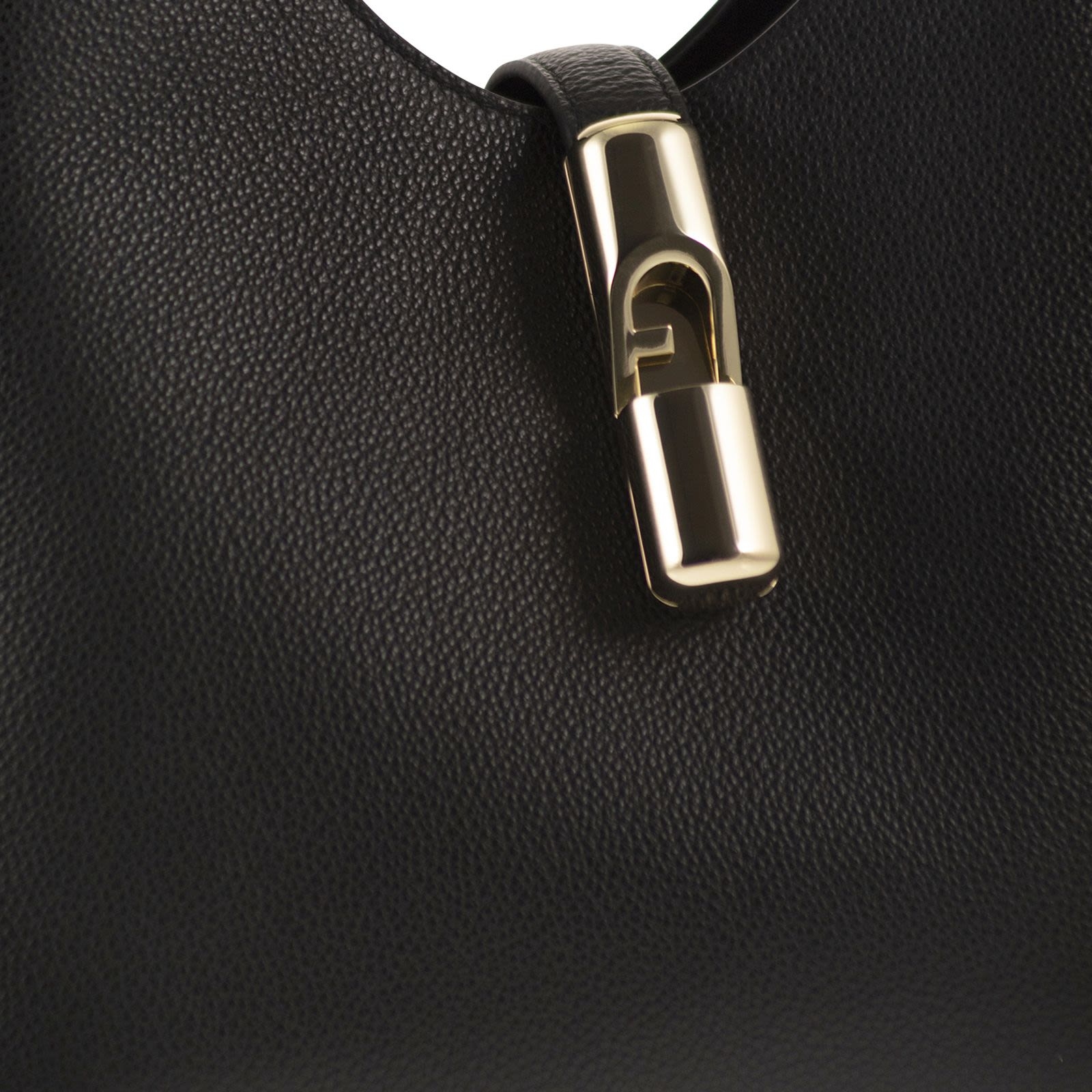 [Furla] Shoulder bag FW26 WB01979 BX3353 O6000