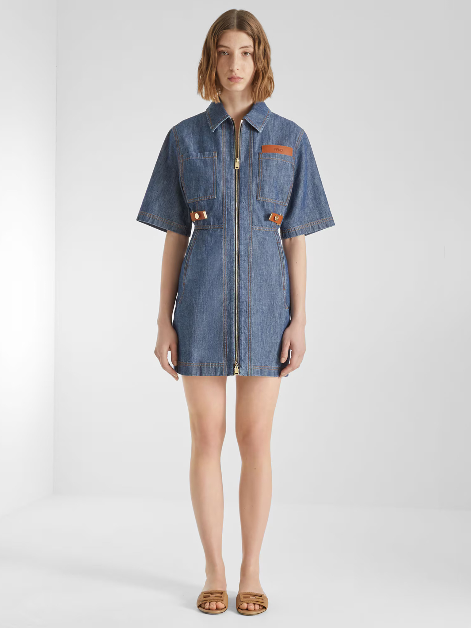 [Fendi] Short sleeve dress FW26 FLD576AW8HF0QB0