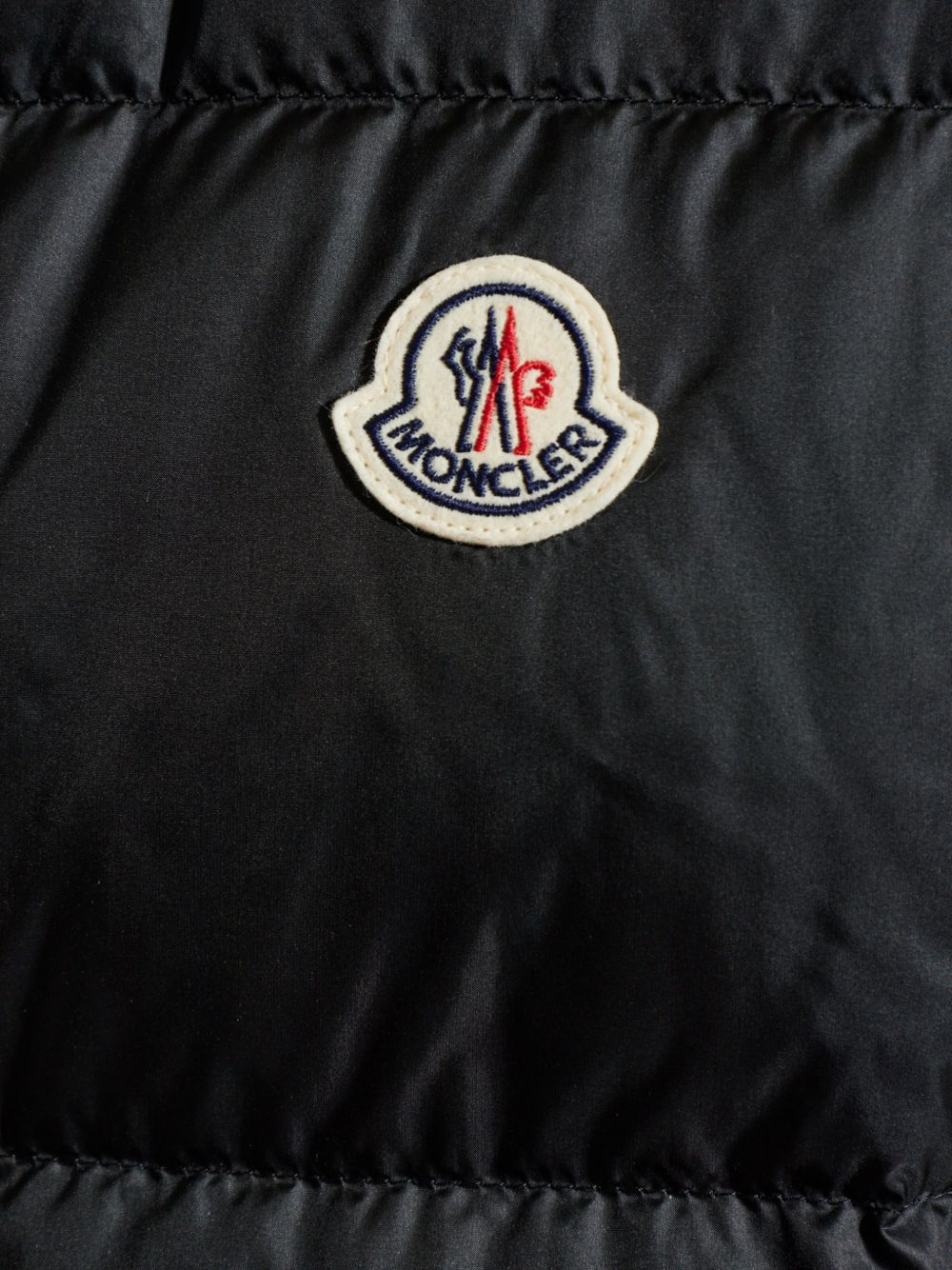 [Moncler] Vest FW26 L2 091 1A000 28 597YF 999