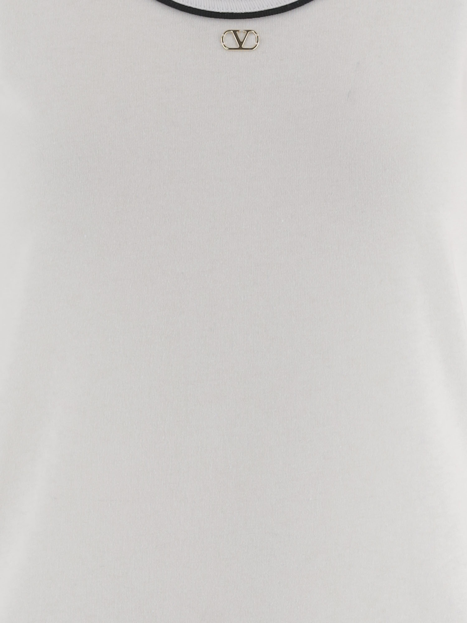 [Valentino] T-shirts Sleeveless FW26 9B3MC02QAA5A01