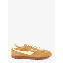 [AUTRY] Sneakers FW26 WSLWUB40COUR