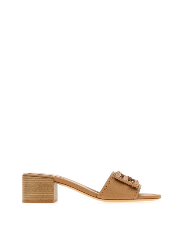 [Fendi] Sandals FW26 8R8862AQY2 F1WYD