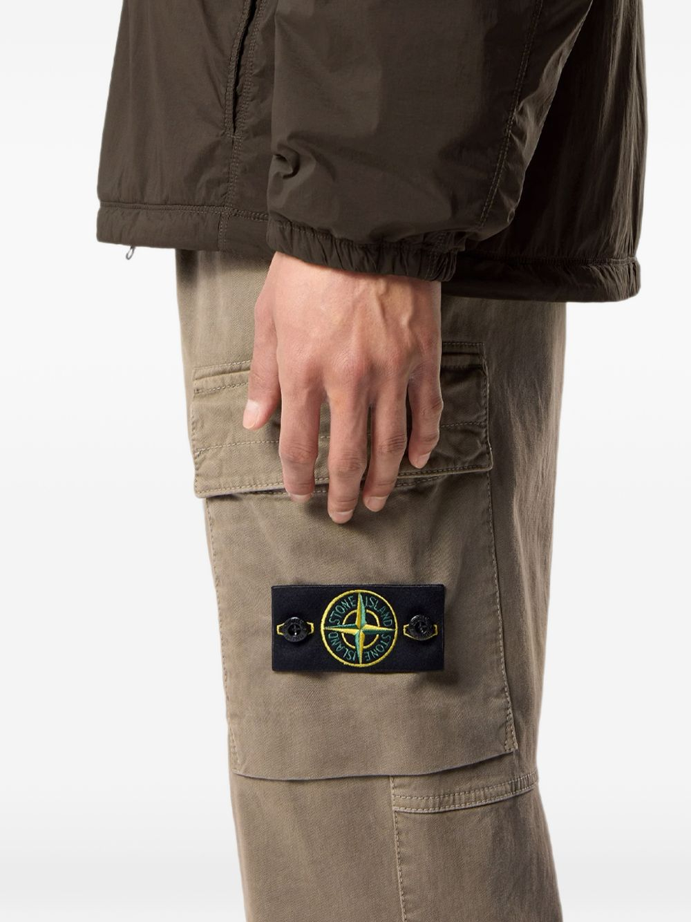 [Stone Island] Trousers FW26 L2S153100033S00L1V015G