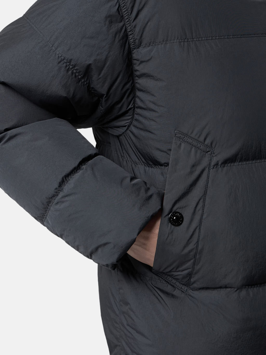 [Stone Island] Down Jacket FW26 L2S154100109S0A23V0029