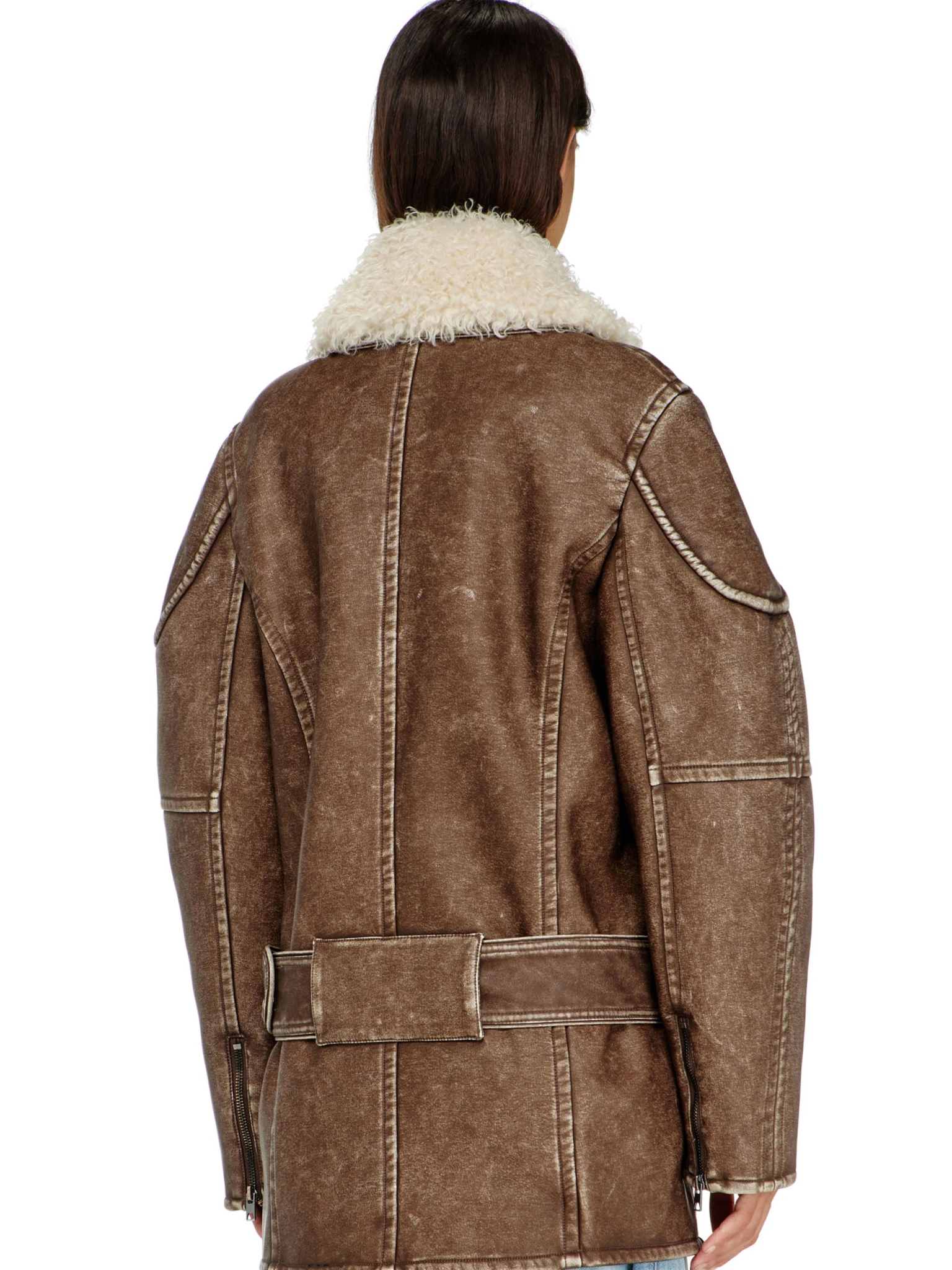 [Diesel] Mouton jacket FW26 A221540WEBJ7BB