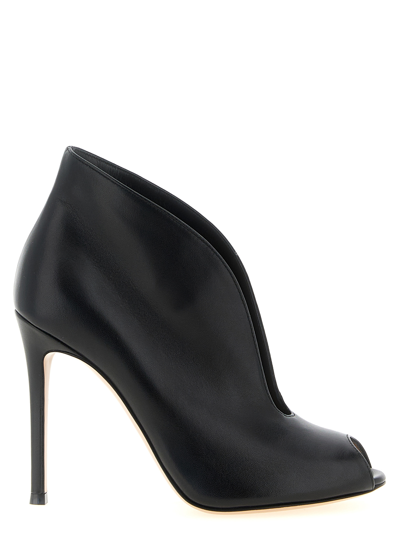 [Gianvito Rossi] Ankle Boots FW26 G5326015RICNVINERO
