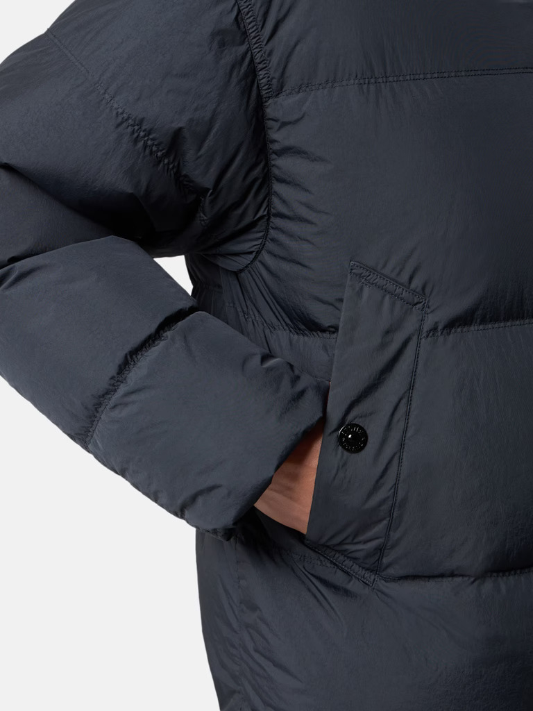 [Stone Island] Down Jacket FW26 L2S154100109S0A23V0020