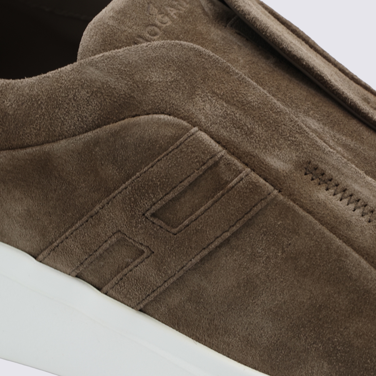 [Hogan] Sneakers FW26 HXM5800BE00HG0S408