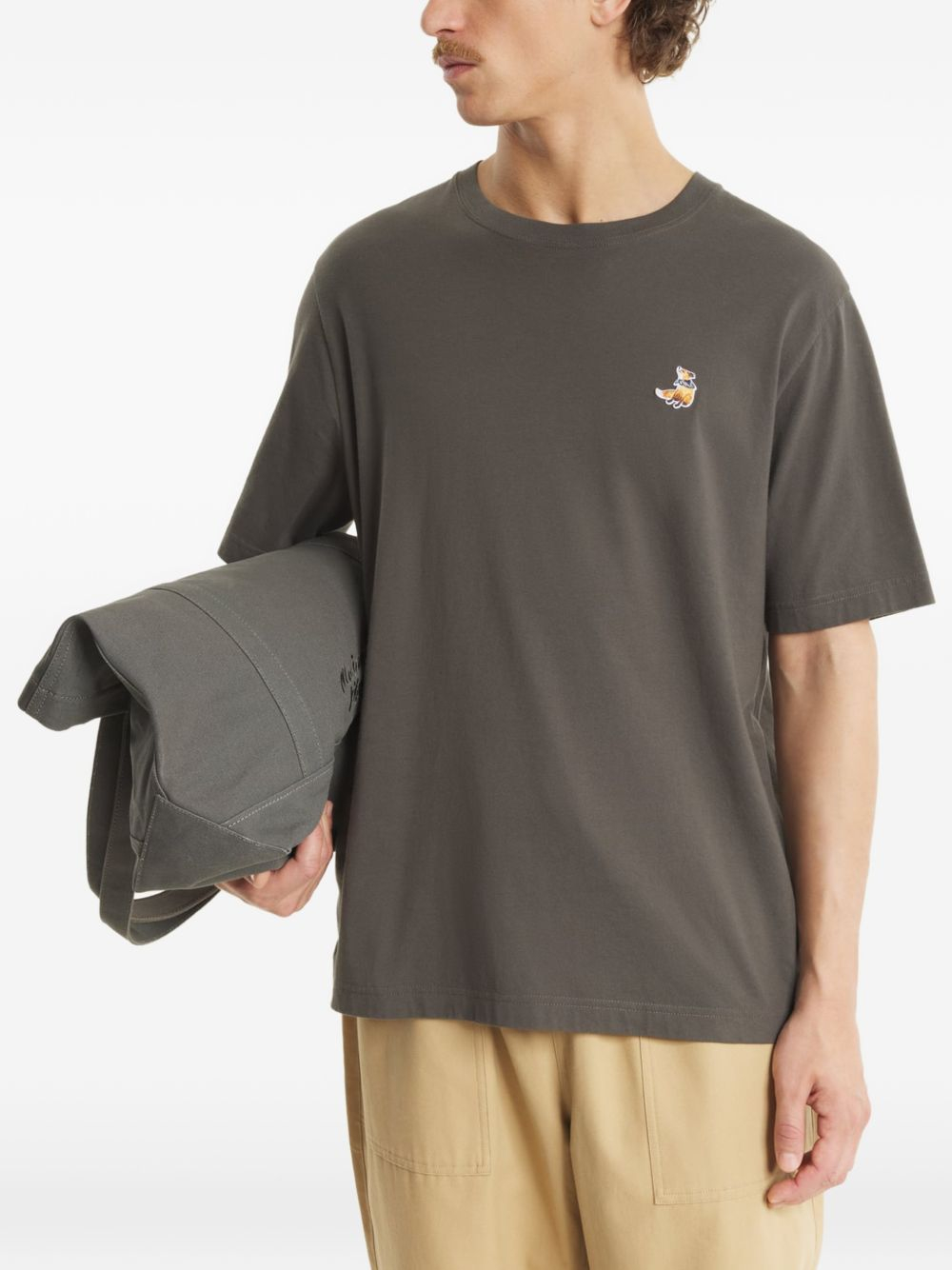 [MAISON KITSUNE] T-shirts Short Sleeve SS26 QM00102KJ70260453