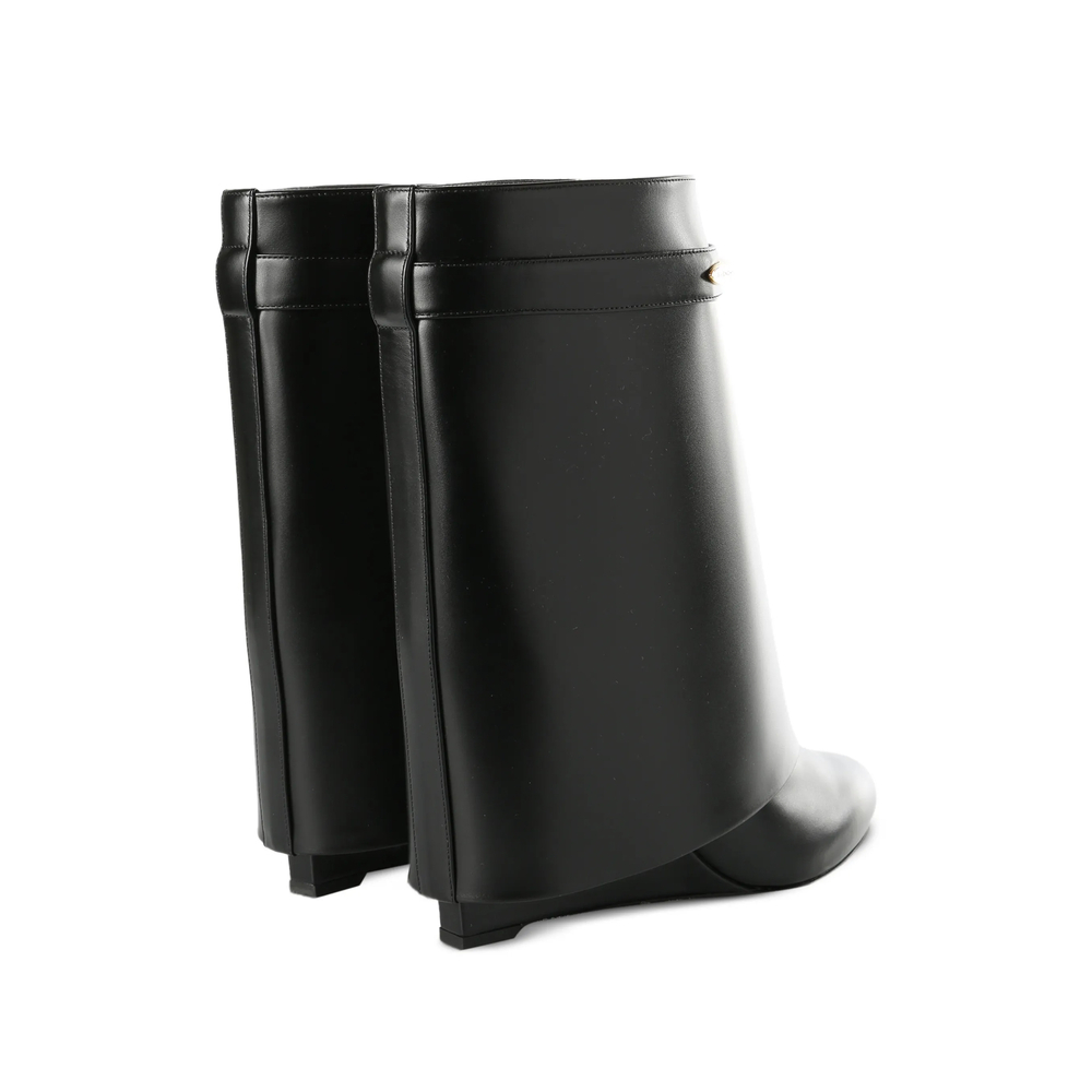 [Givenchy] Boots SS26 BE605LE1J7  001