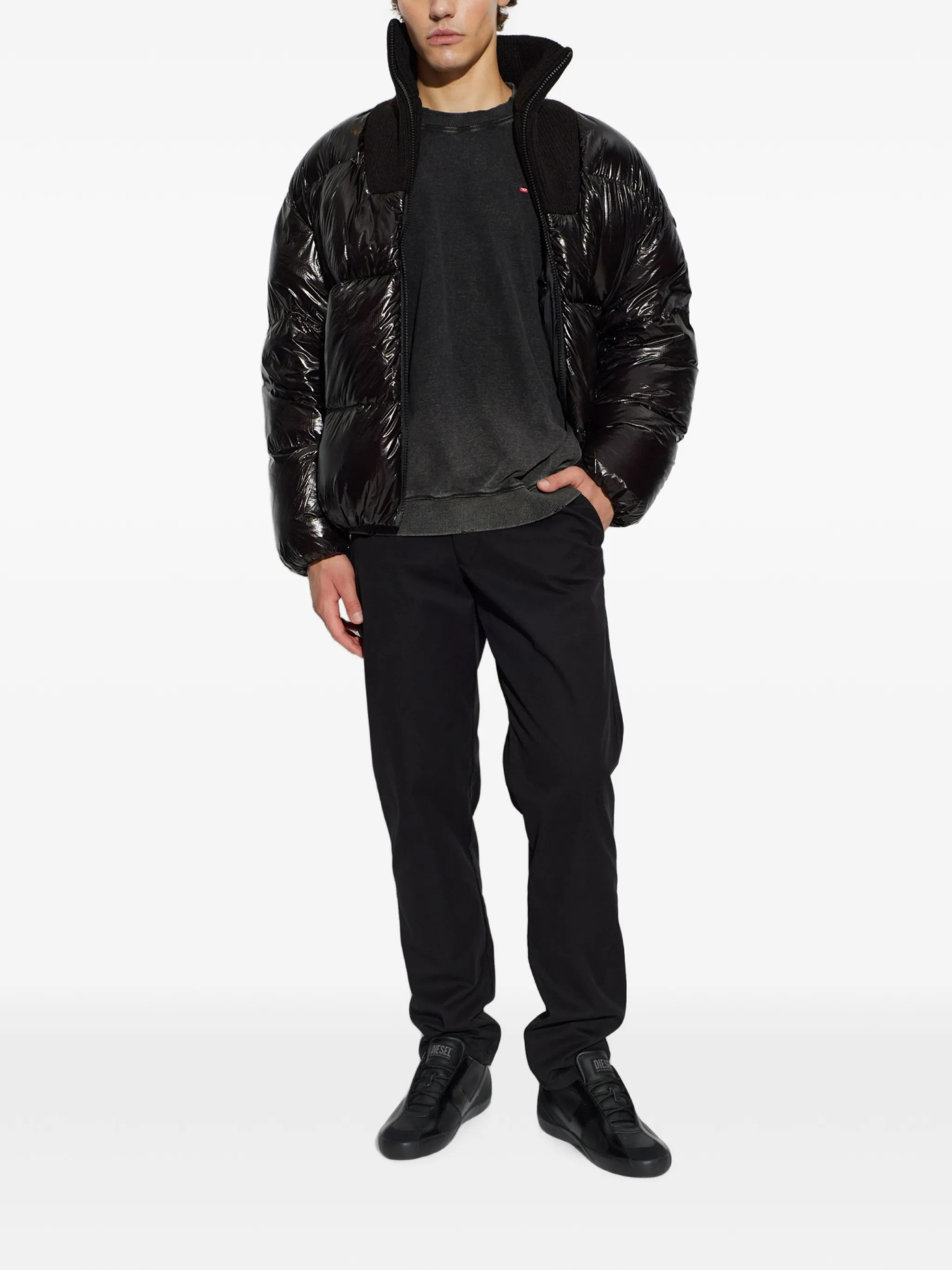 [Diesel] Down Jacket FW26 A233010BKCP9XX