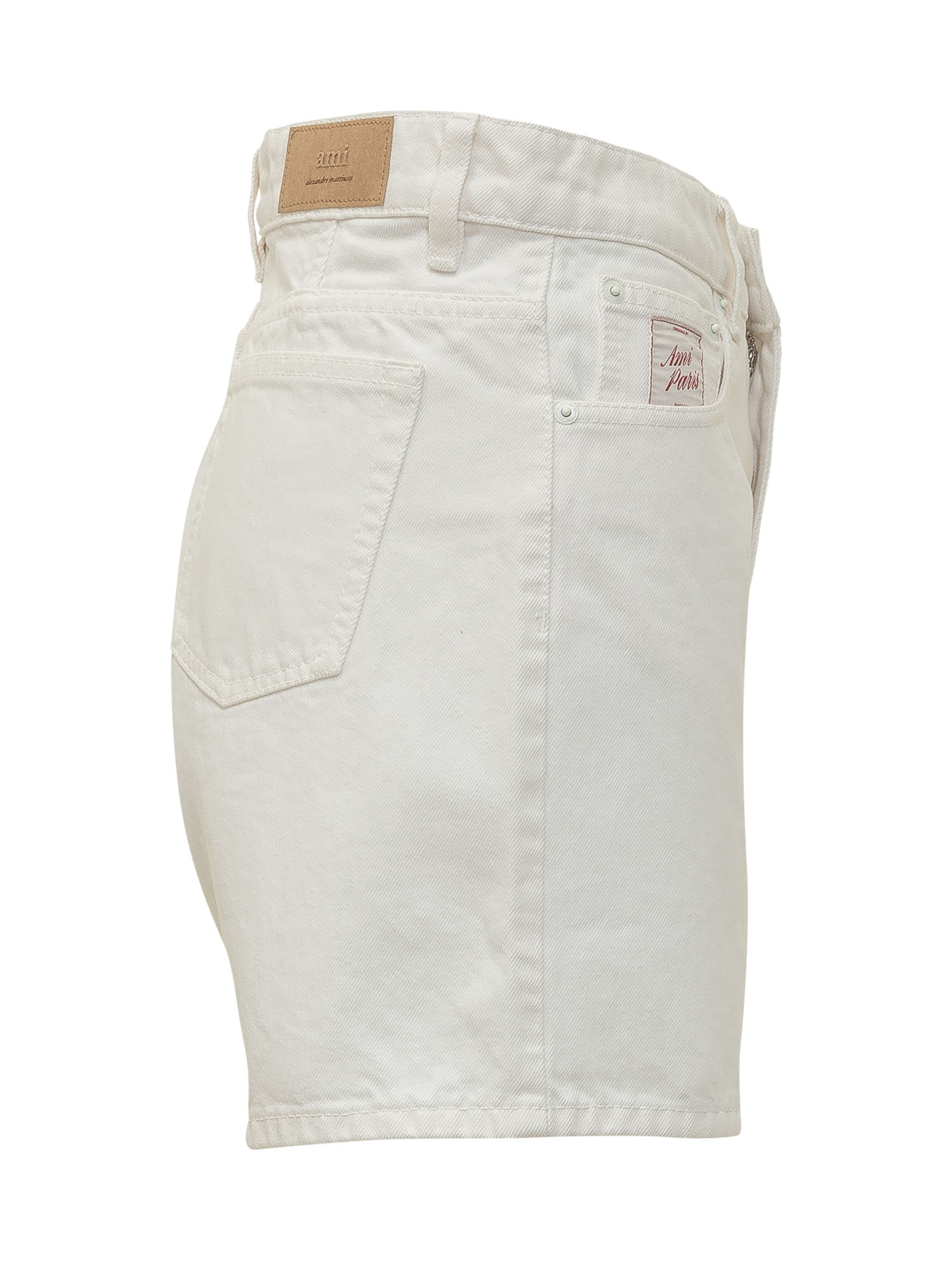 [AMI ALEXANDRE MATTIUSSI] Shorts SS26 FSO839DE0126 136