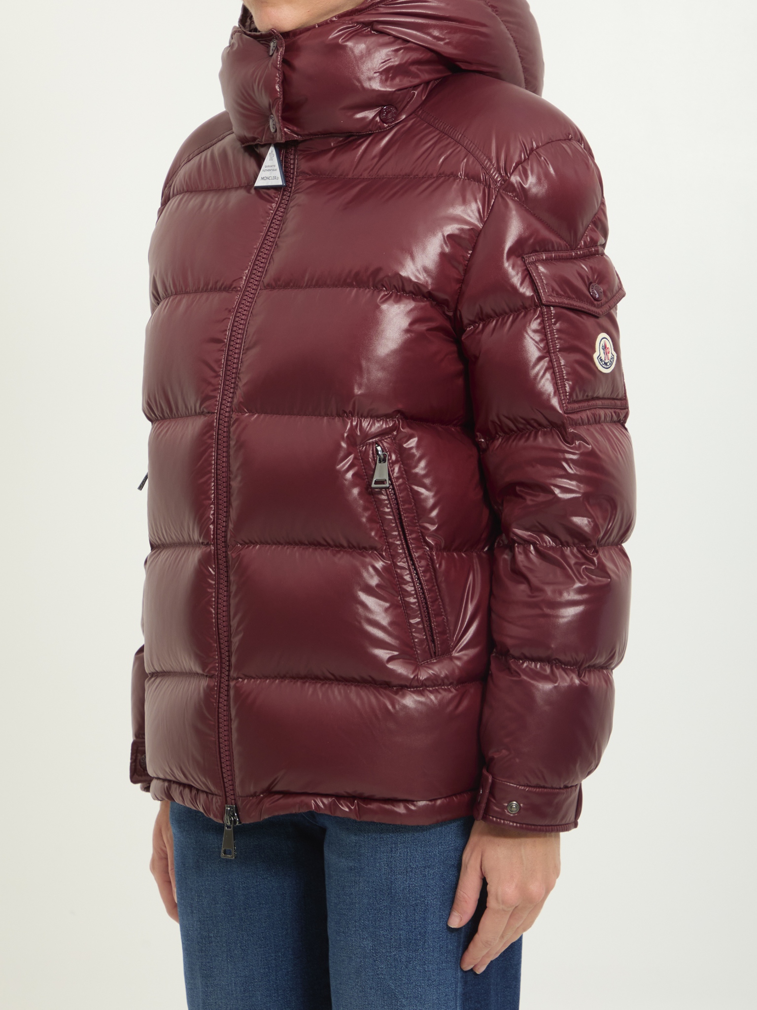 [Moncler] Down jacket FW26 L20931A00142_68950_464