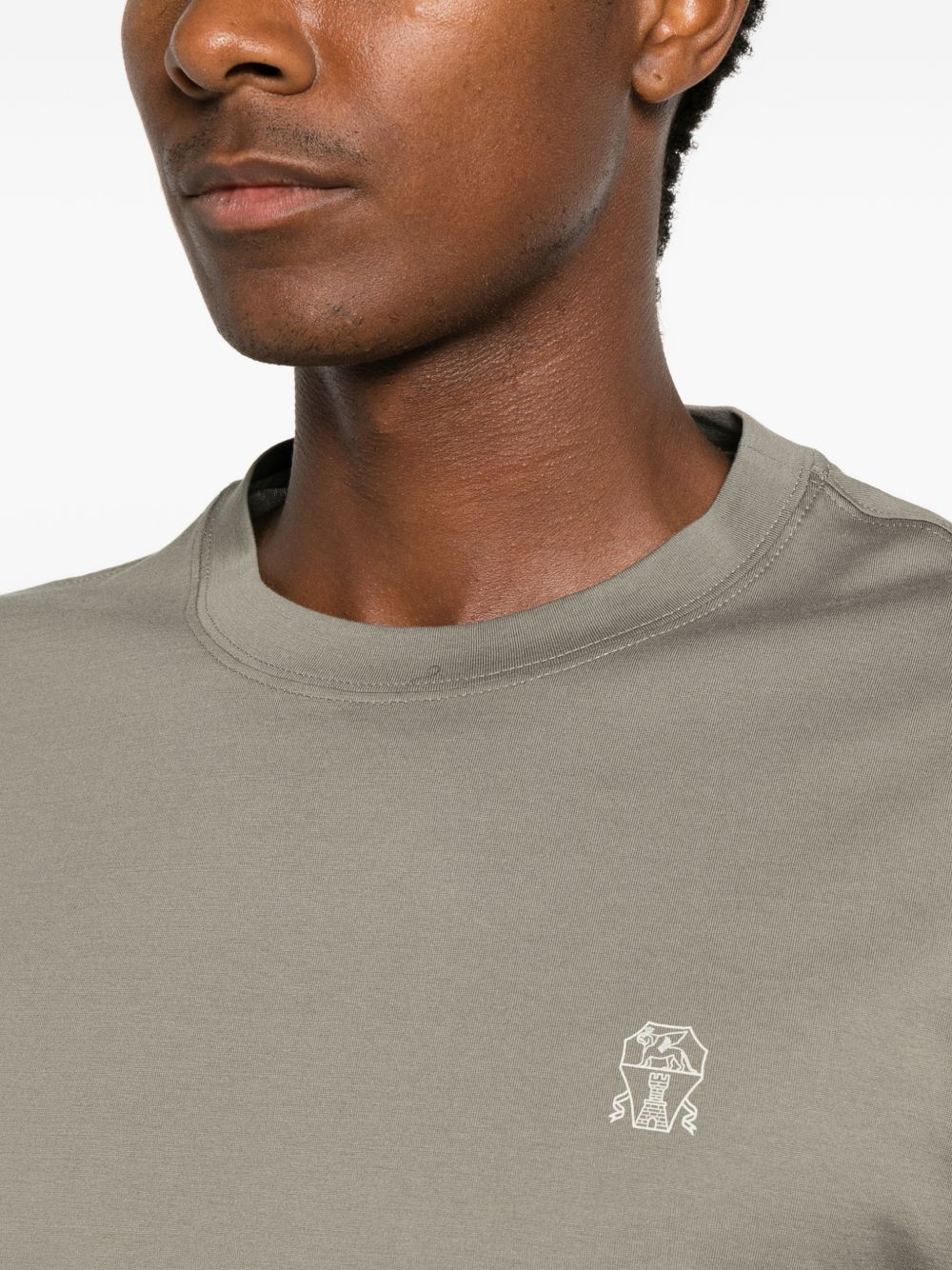 [Brunello Cucinelli] T-shirts Short Sleeve FW26 M0B138440CBF57