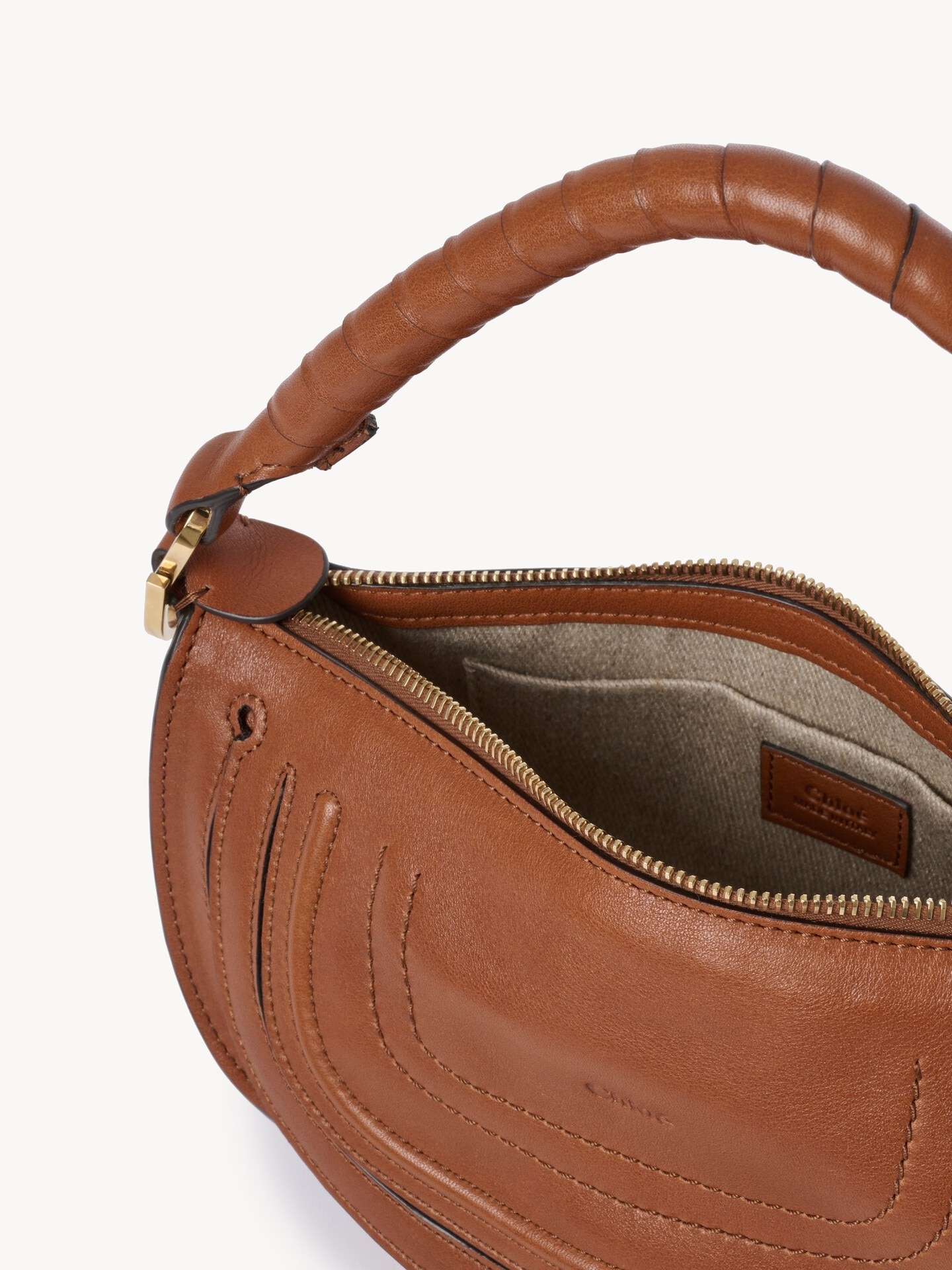 [Chloe] Shoulder bag FW26 CH26SP927R3526M