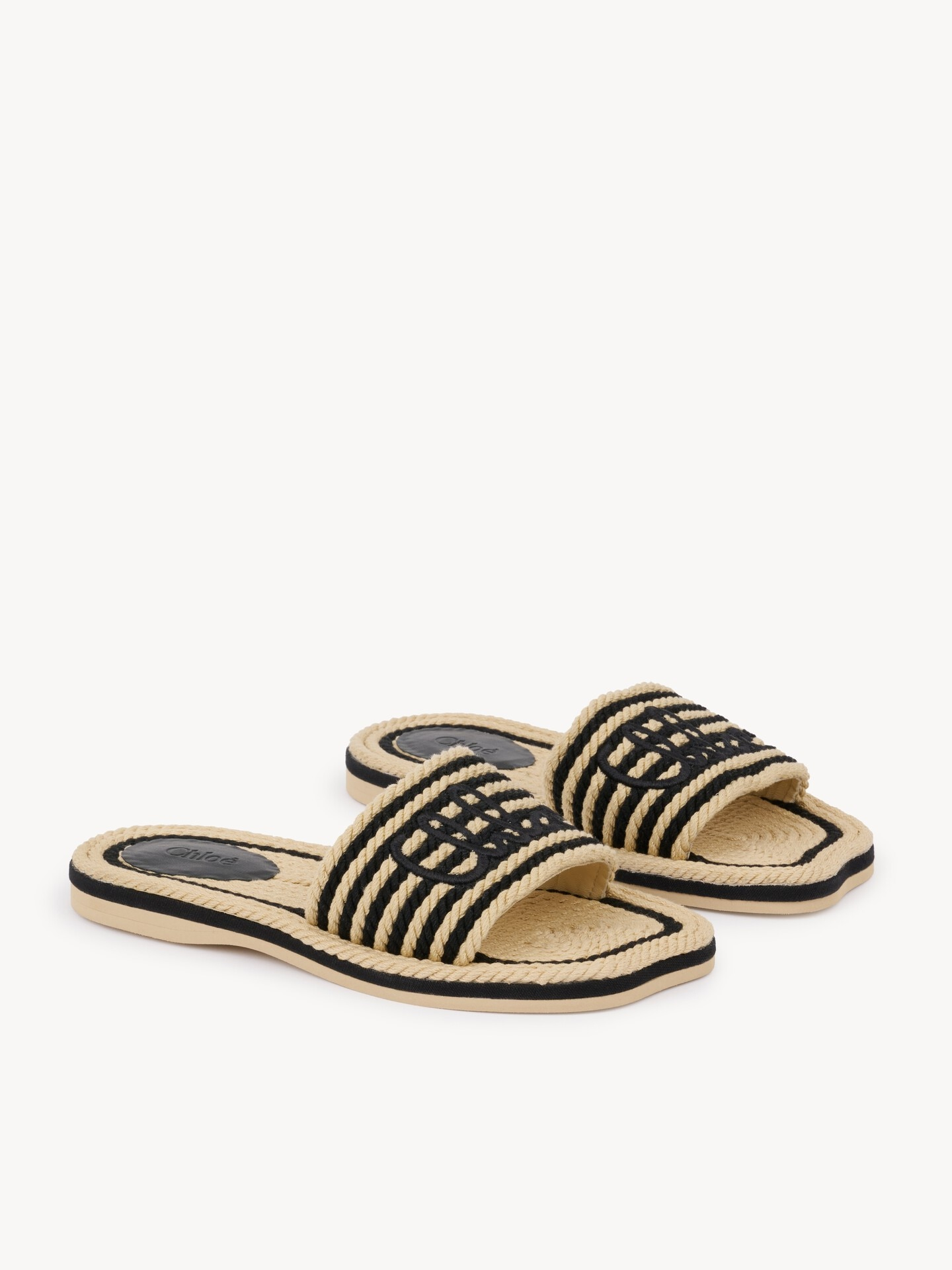 [Chloe] Sandals FW26 CH26U19AXP905