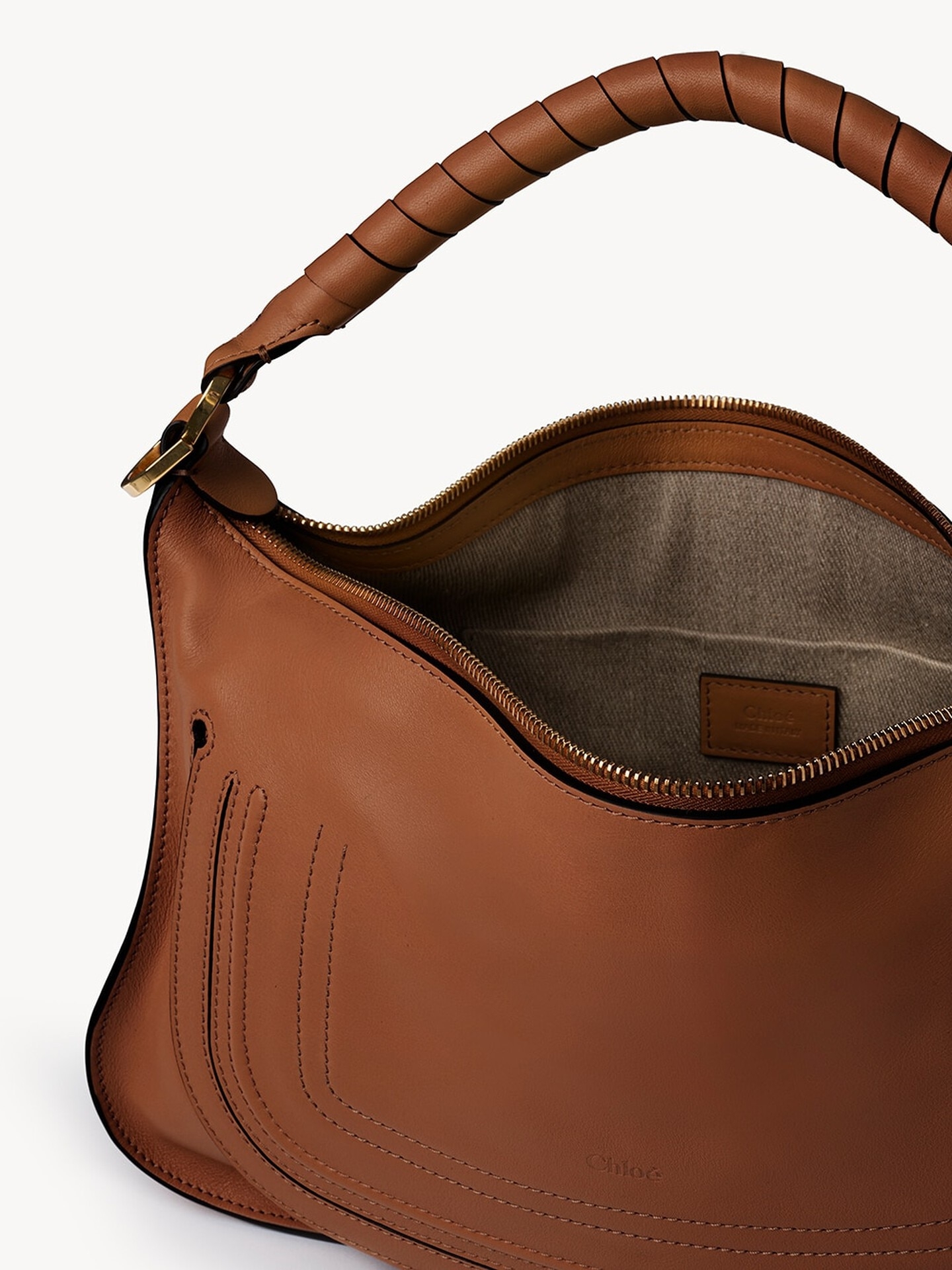 [Chloe] Shoulder bag FW26 CH26SS882R3526M