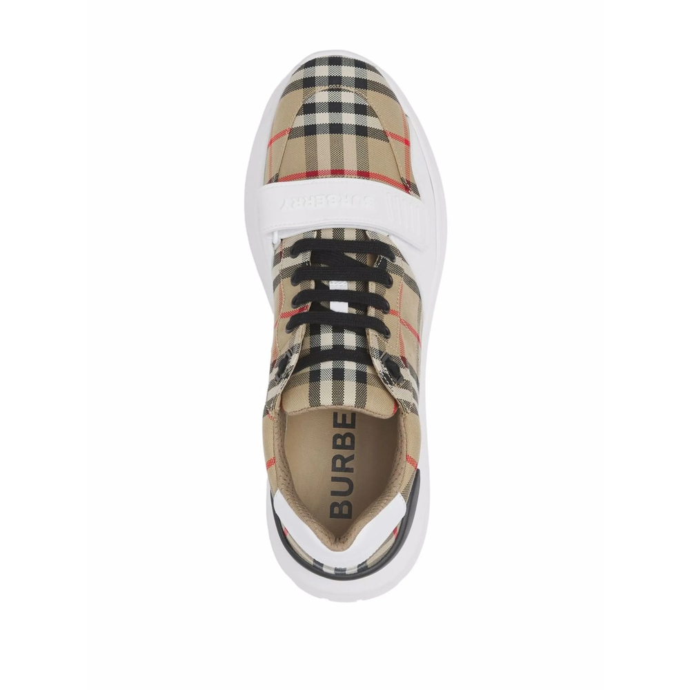 [Burberry] Sneakers FW26 8048577 MF TNR NEW A7028