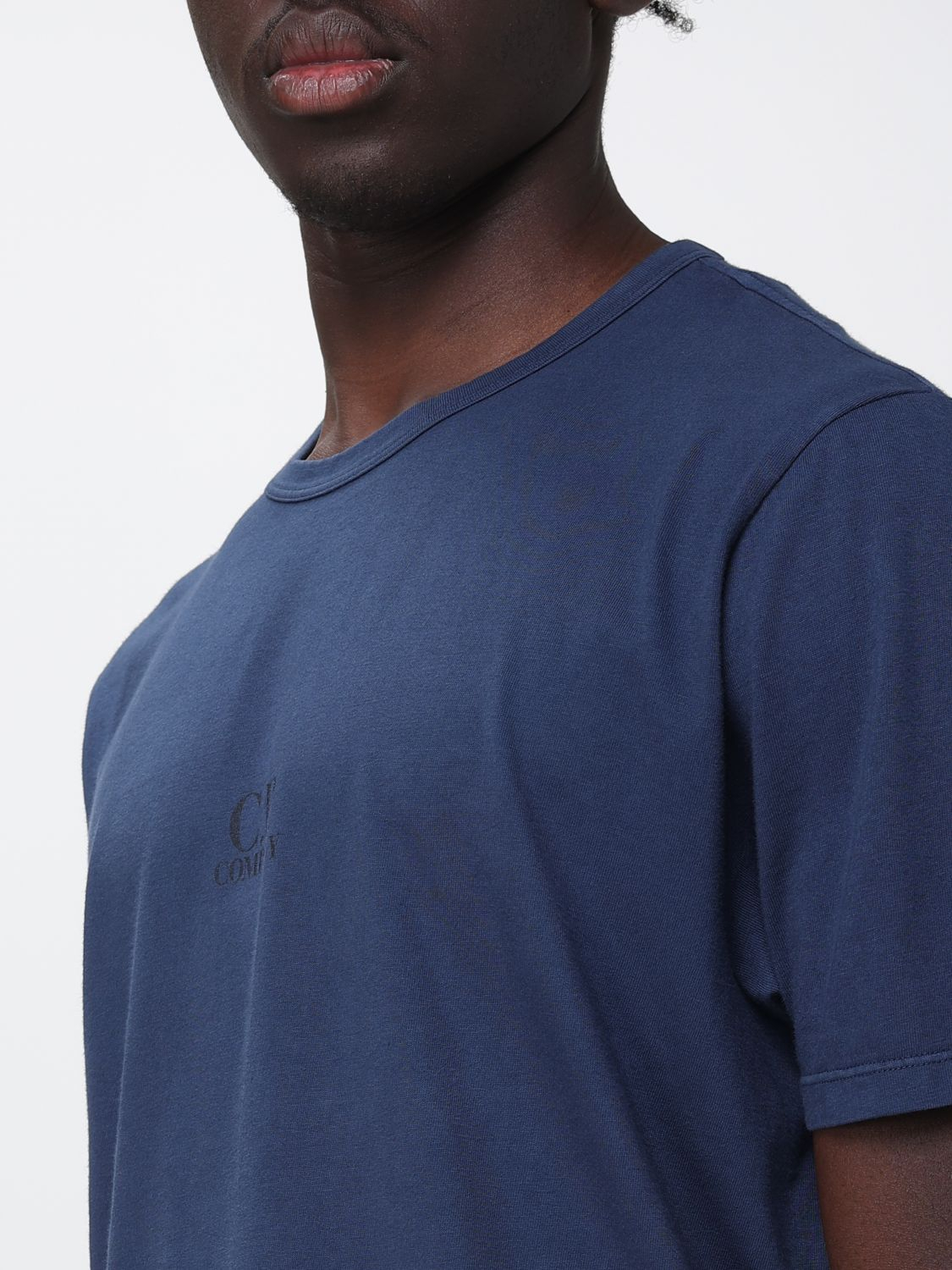 [C.P. Company] T-shirts Short Sleeve SS26 20CMTS211A005697S 889