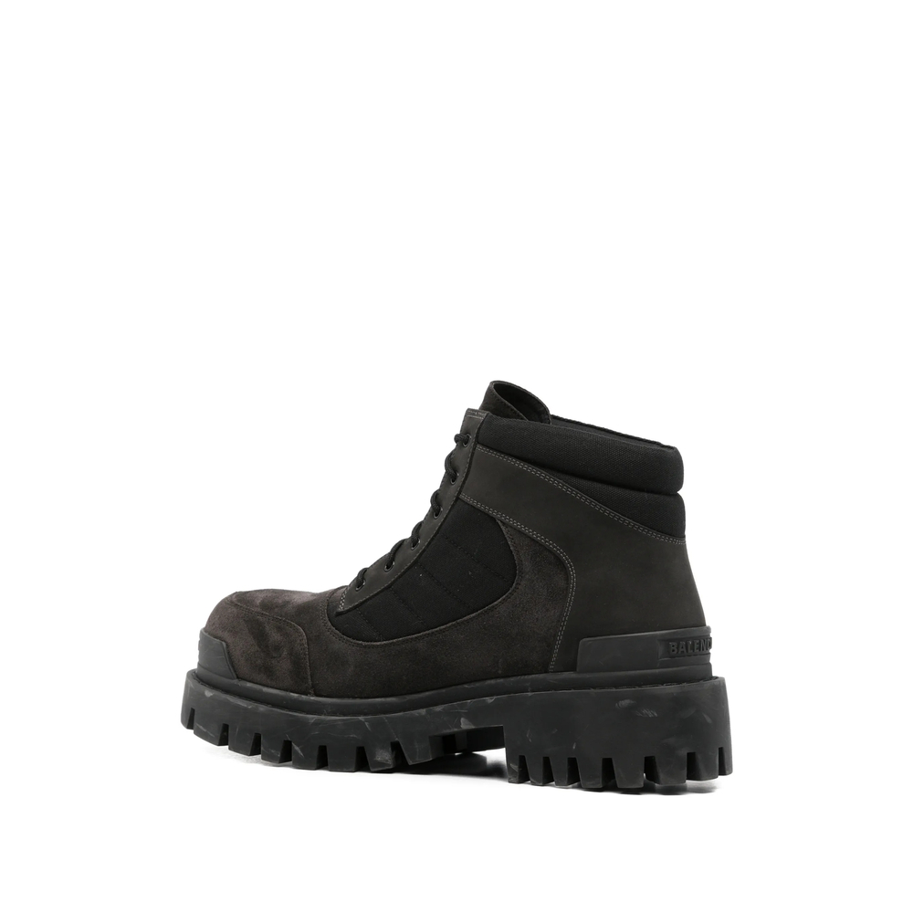[Balenciaga] Sneakers SS26 867708 WBC45 2010