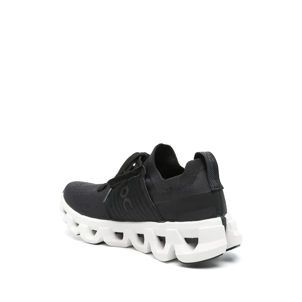 [ON RUNNING] Sneakers SS26 3WF10110299 CLOUDSWIFT BKWHI