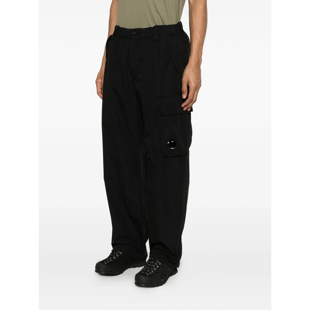 [C.P. Company] Trousers SS26 MPA248A00 6272G 999