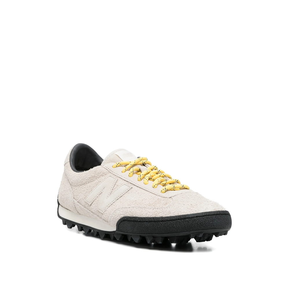 [new Balance] Sneakers SS26 UGTR83J