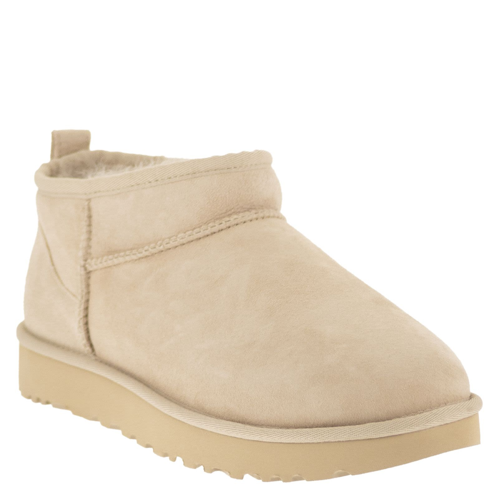 [UGG] Ankle Boots FW26 1116109 MNL